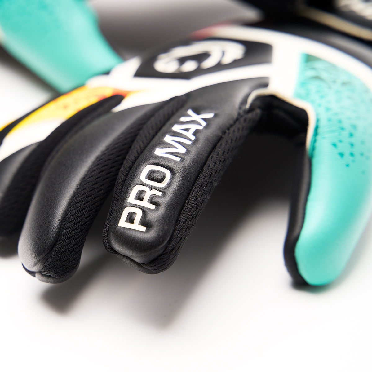 Перчатки вратарские профессиональные TORRES Pro Max, Размер 10